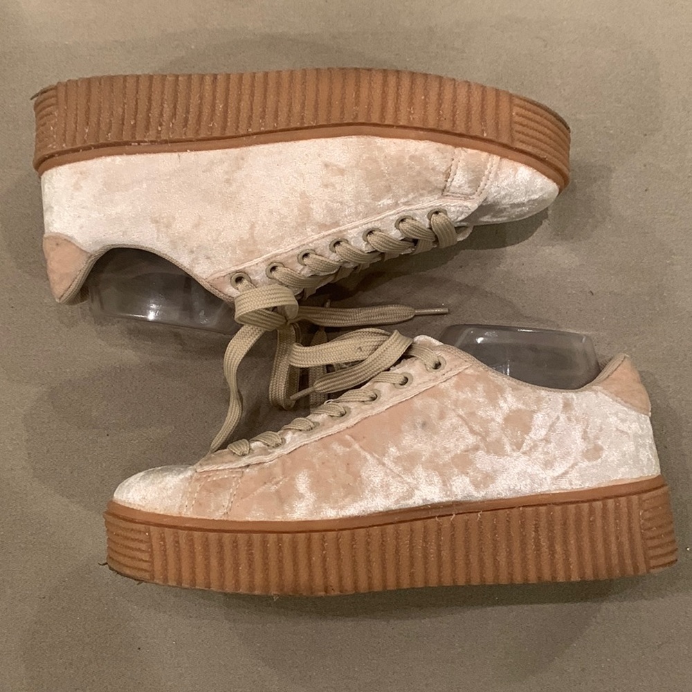 Misbehave Platform Crushed Velvet Sneakers Chunky Rubber Soles Creeper Womens 8